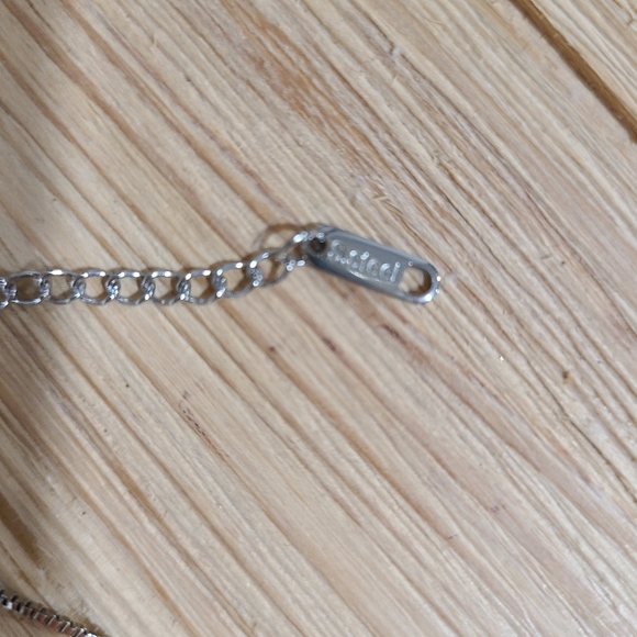 ๐๐NEW๐๐BEAUTIFUL!! STAINLESS STEEL Y Lariat Necklace in SILVER ๐๐ - Picture 14 of 15